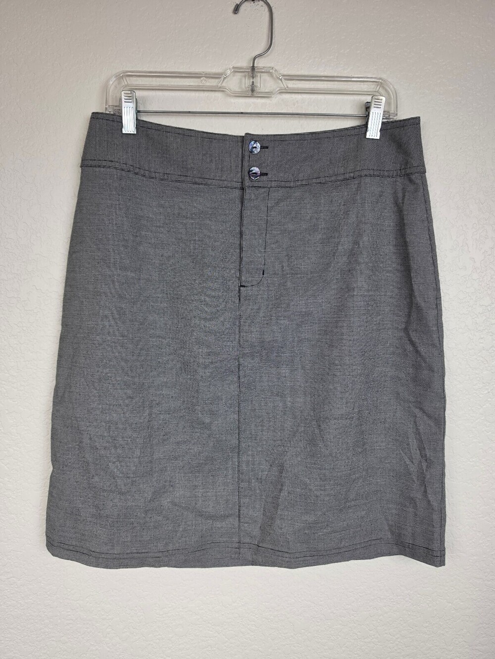 Chico's Gray Houndstooth Skirt Size 2